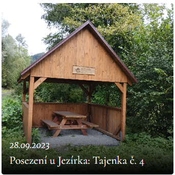 Posezení u jezírka